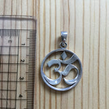 Pendente OM | OM Pedant